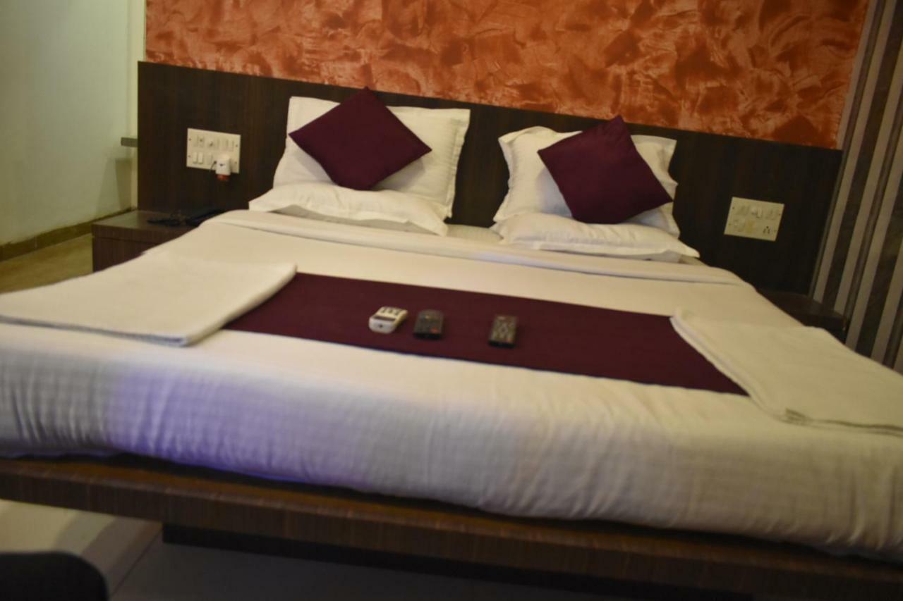 Hotel Arma Court - Near Us Embassy, Bkc Bombay Esterno foto
